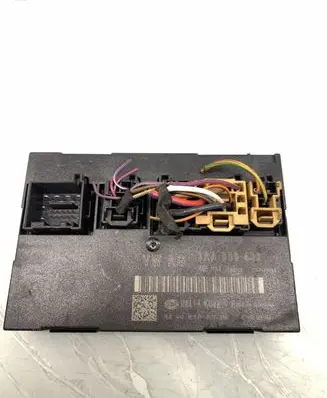 Volkswagen PASSAT B7 Comfort/convenience module 3AA959433