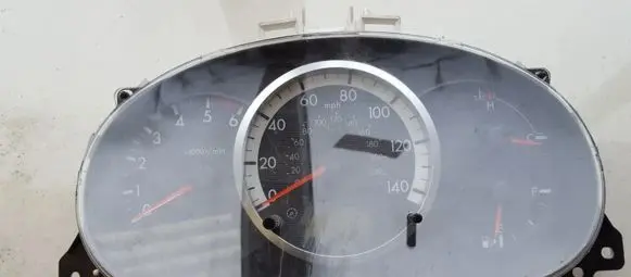 Mazda 5 Speedometer (instrument cluster) C23555430