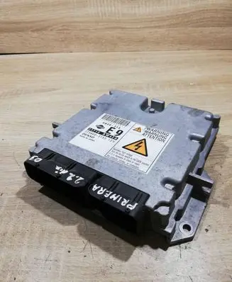 Nissan X-Trail T30 Engine control unit/module ECU 23710AW42A 5800315E9