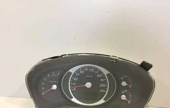 Hyundai Tucson JM Speedometer (instrument cluster)
