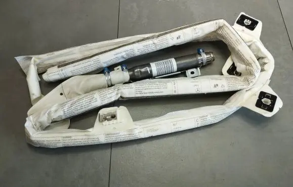 Mercedes-Benz CLS C218 X218 Roof airbag 2188600102