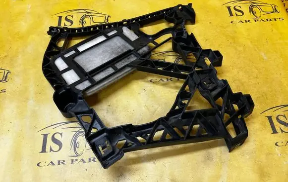 Mercedes-Benz GLS X166 Rear bumper mounting bracket A1668801301