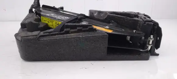 Audi Q7 4L Lift Jack 7L0011031H 4L0012112C