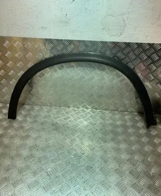 Suzuki Vitara (LY) Rear arch trim 77521-54P0