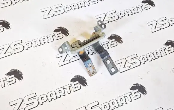 BMW 5 E60 E61 Tailgate/trunk/boot hinge 7061384