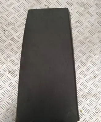 (B) pillar trim (bottom)