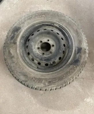 Ford Ranger R17 spare wheel 