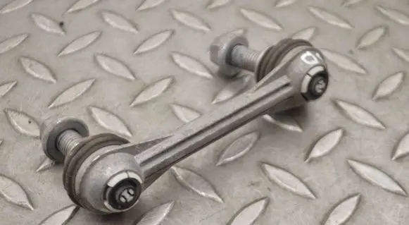 Alfa Romeo Stelvio Rear anti-roll bar/stabilizer link 