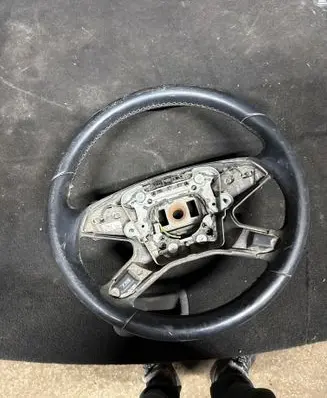 Mercedes-Benz E W212 Steering wheel A2124600403