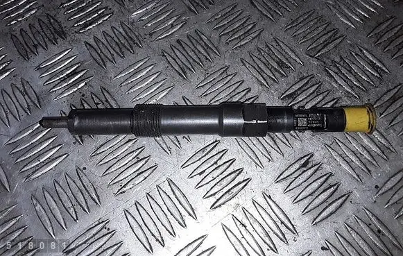 Ford Mondeo Mk III Fuel injector ejdr00502z