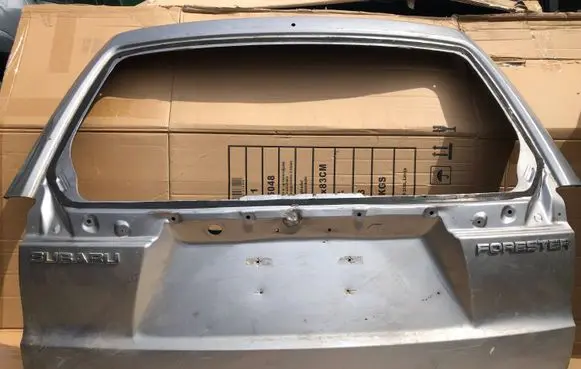 Subaru Forester SH Tailgate/trunk/boot lid