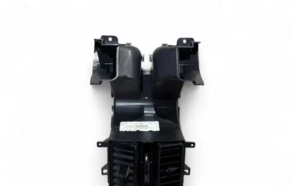 Rear air vent grill