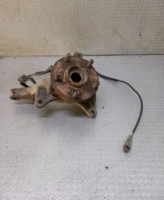 Toyota Previa (XR30, XR40) II Front wheel hub spindle knuckle