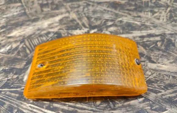 Porsche 944 Front indicator light