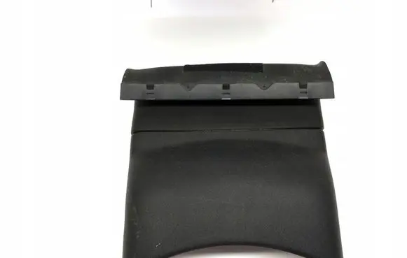 Volvo V70 Steering wheel column trim