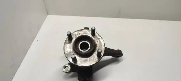 Nissan Note (E12) Front wheel hub 400153vu0h