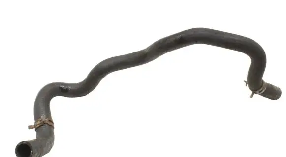 Land Rover Discovery 3 - LR3 Engine coolant pipe/hose