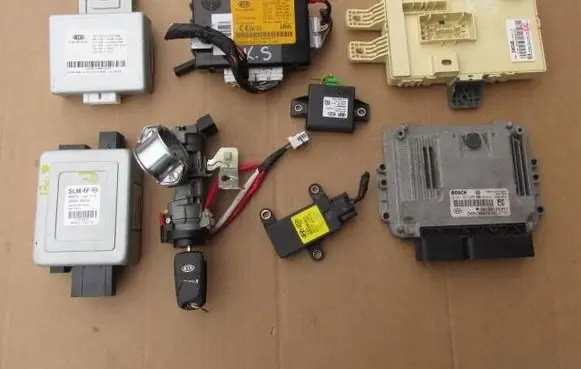 KIA Sportage Engine ECU kit and lock set 