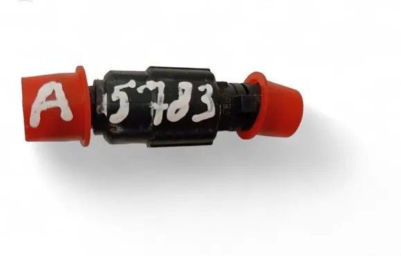 Hyundai Matrix Fuel injector 3531022600