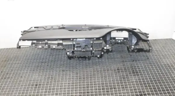 Audi A8 S8 D4 4H Dashboard