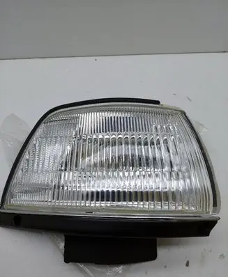 Toyota Camry Front indicator light 152121584RB 2121584RC