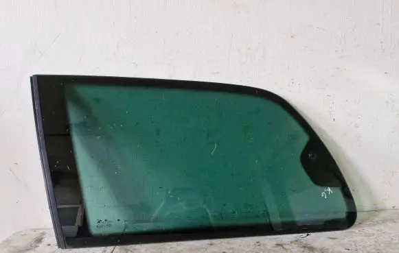 Volkswagen Sharan Rear side window 43R000002