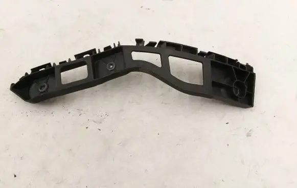 Volkswagen Polo V 6R Rear bumper mounting bracket 6R6807393A M8429