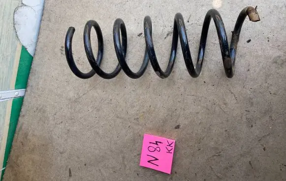 Ford Mondeo Mk III Front coil spring