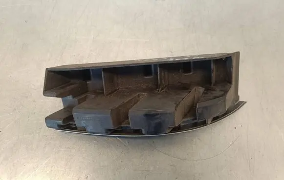 Mercedes-Benz E W212 Rear bumper mounting bracket A2128850965