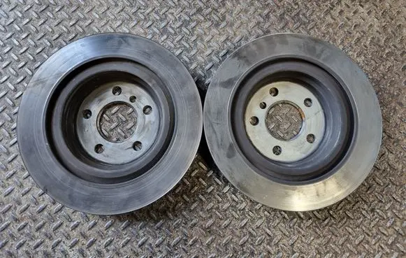BMW 2 F44 Rear brake disc 6799639