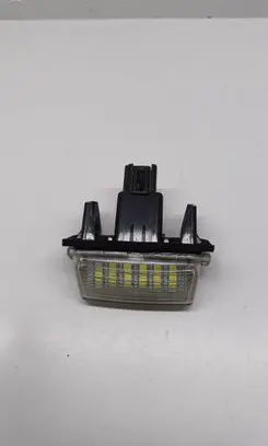 Toyota Yaris Number plate light 10R047137