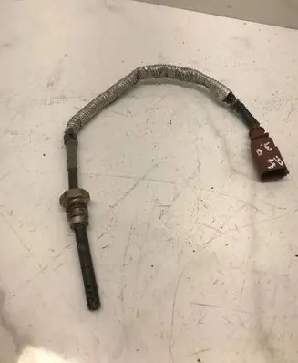 Audi A5 8T 8F Exhaust gas temperature sensor 059906088M