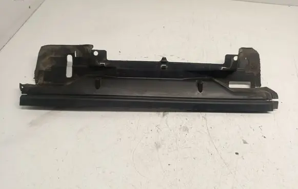 BMW 3 E46 Radiator support slam panel 8211467