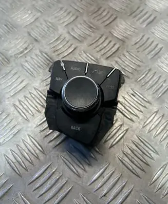 Opel Insignia A Head unit multimedia control 13310066