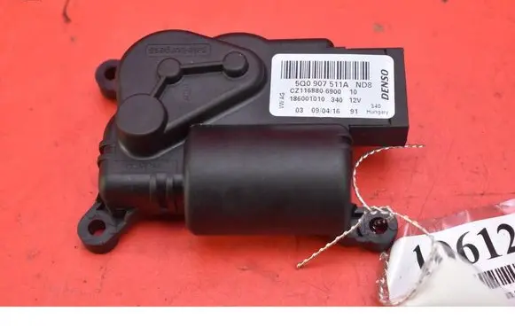 Volkswagen PASSAT CC Air flap motor/actuator 5Q0907511A