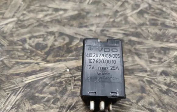 Mercedes-Benz SL R107 Other relay 1078200010 410202008
