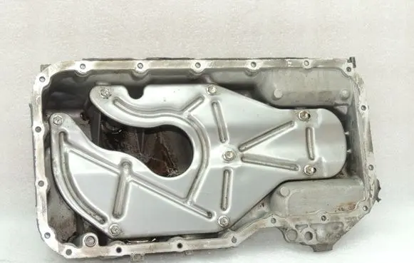 Suzuki Swift I Oil sump 1151163J06 1151163J04