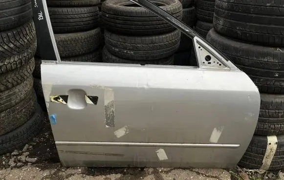 Hyundai Sonata Front door