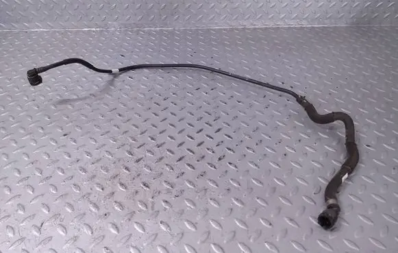 BMW 1 F40 Engine coolant pipe/hose 8658483 5200735