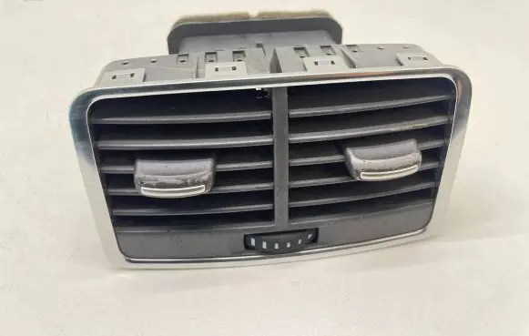 Audi A6 S6 C6 4F Rear air vent grill 4F0819203B