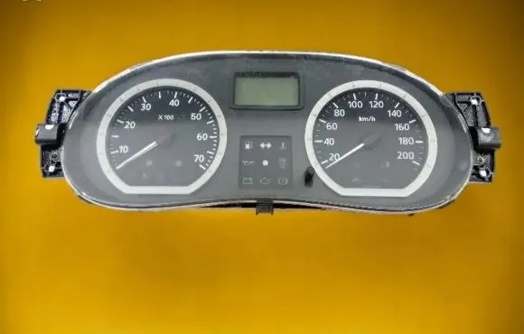 Dacia Logan I Speedometer (instrument cluster) 8200650541