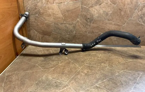 Mercedes-Benz CLA C117 X117 W117 Engine coolant pipe/hose A2465010182