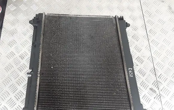 Toyota Yaris Coolant radiator MF4221333853