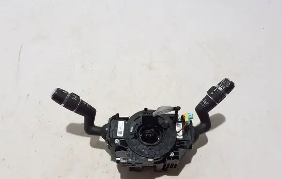 Wiper turn signal indicator stalk/switch