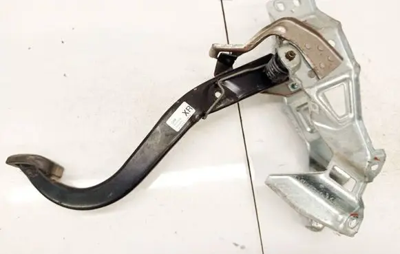 Opel Zafira B Brake pedal 24463406
