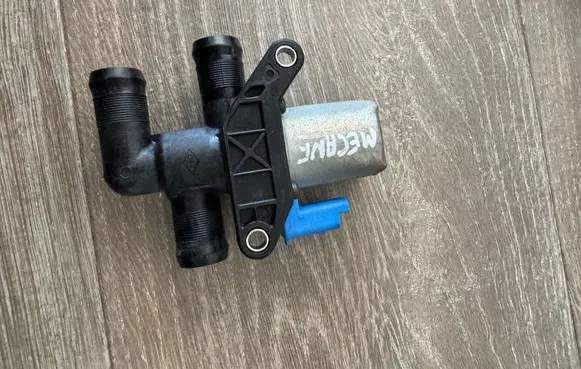 Renault Megane E-Tech Electric auxiliary coolant/water pump 212301538R