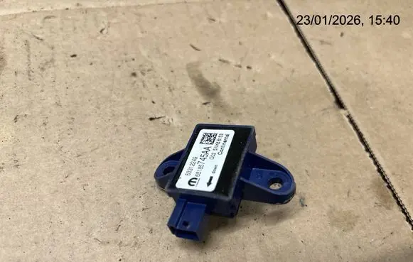 Chrysler Pacifica Airbag deployment crash/impact sensor 68185745AA