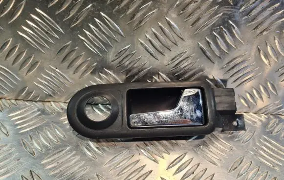 Volkswagen Golf IV Front door interior handle 1J0837114