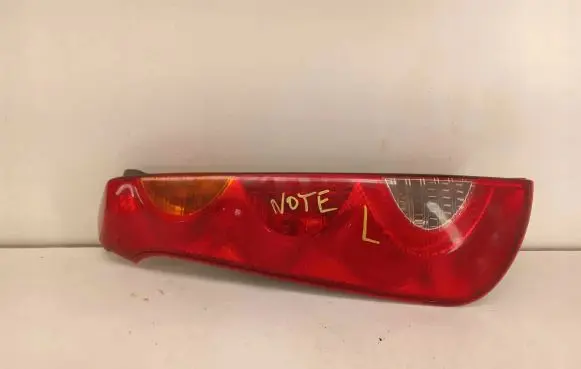 Nissan Note (E11) Rear/tail lights
