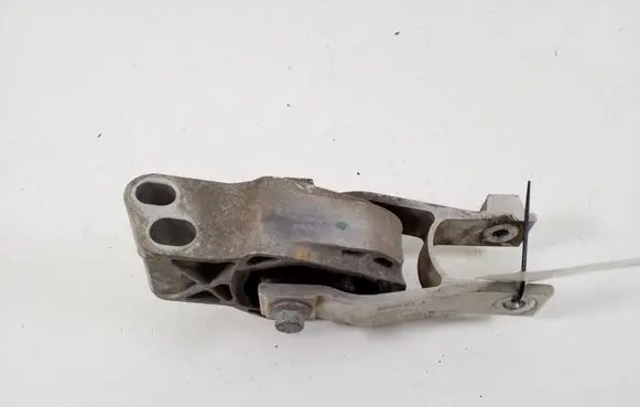 Volvo XC40 Engine mount bracket 32222106